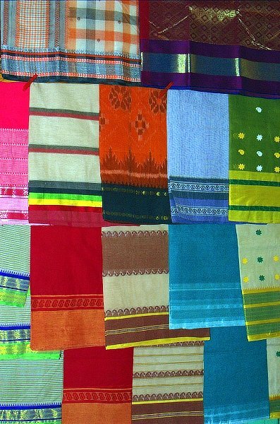 Wholesale buyer leads from boutique owners across India searching for authentic Santipur sarees on Google